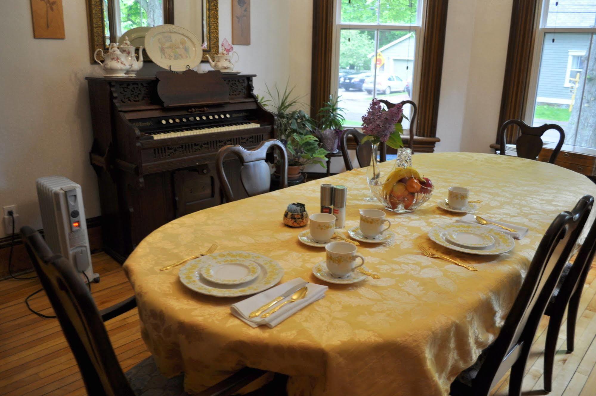 Summerside Inn Bed And Breakfast Exteriér fotografie